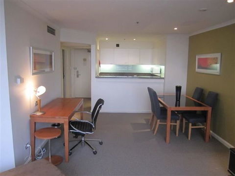 Quay West 2007 - Accommodation Perth 1
