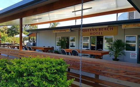 Queens Beach Hotel - Accommodation Perth 0