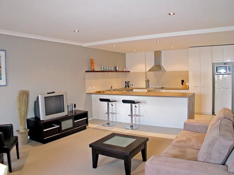 QUEENSCLIFFS WYUNA 17 - Perth Resorts 0