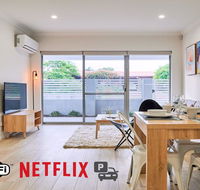 Quiet Large Balcony Living - Accommodation Perth