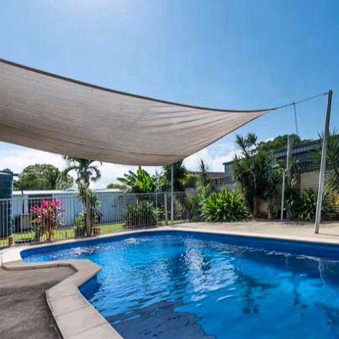 QUIRKY QUEENSLANDER 6 BEDROOM HOME - Perth Resorts 3