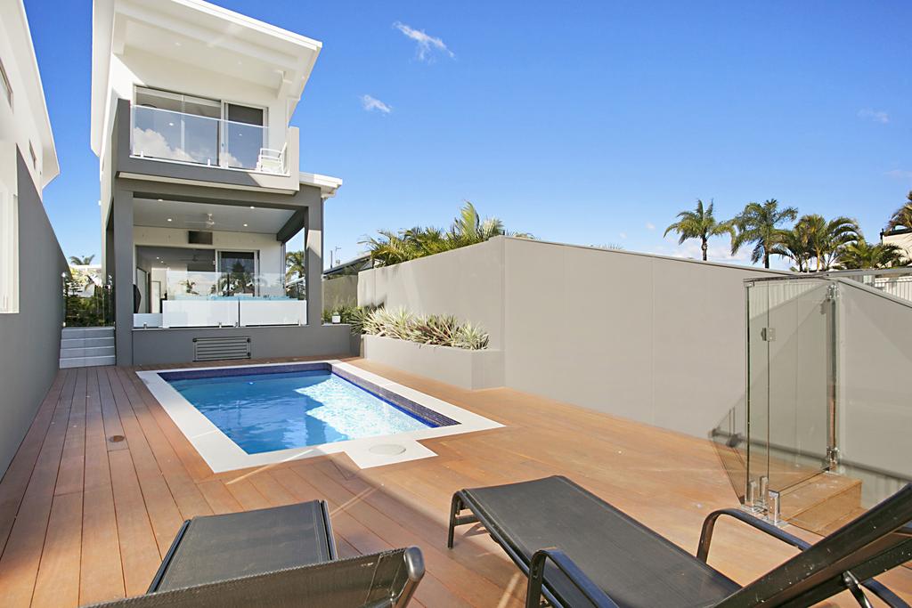 Bundall QLD Accommodation Perth
