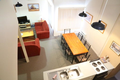 Razorback 2 - Accommodation Perth 1