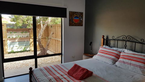 Red Ochre - Large 1BR With Private Courtyard - Perth Resorts 0