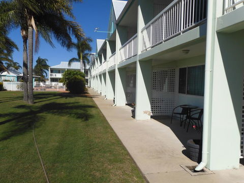 Reef Adventureland Motor Inn - Perth Resorts 1
