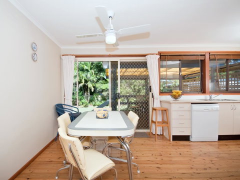 Reel Paradise - Accommodation Perth 2