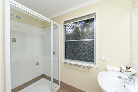 Reflections Holiday Parks Massy Greene - Perth Resorts 3