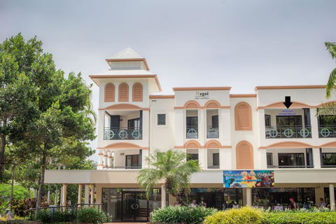 REGAL 32 APARTMENT - SPA BATH - Macrossan St - Perth Resorts 3