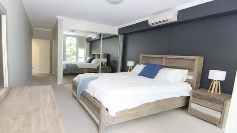 Regatta 3 - On The Lake- Little Street - Accommodation Perth 2