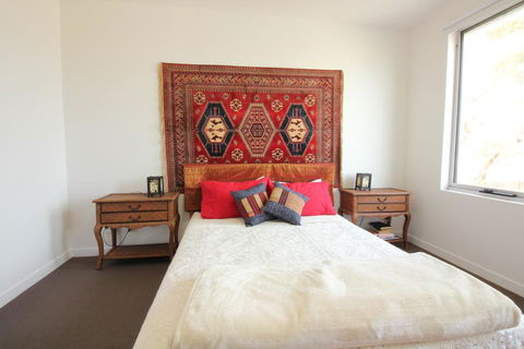 Rejuvenate San Remo - WiFi, Linen, Beach 200m, Family Friendly - Perth Resorts 1