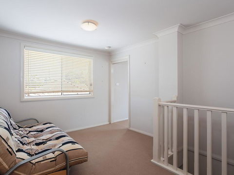 Relax At Pacific', 1/26 Pacific Avenue - Private Duplex With Enclosed Yard - Accommodation Perth 1