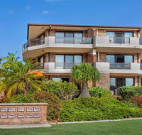 Renas Court Unit 1 - Little Street Lakefront - Accommodation Perth