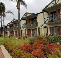 Renmark Hotel Motel - Perth Resorts
