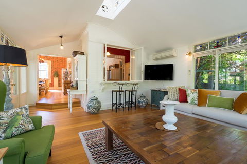 Rent Your Own Historic Hotel For Holidays & Events - Accommodation Perth 2