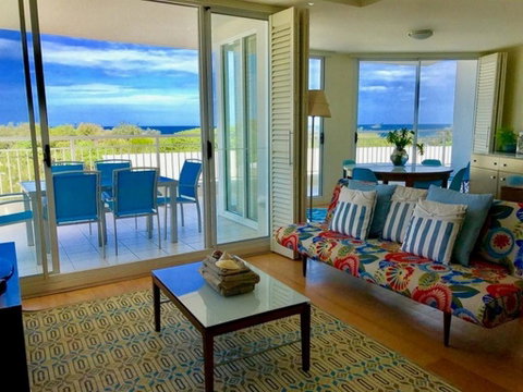 RESORT OCEAN FRONT SUITE 2222 - Accommodation Perth 0