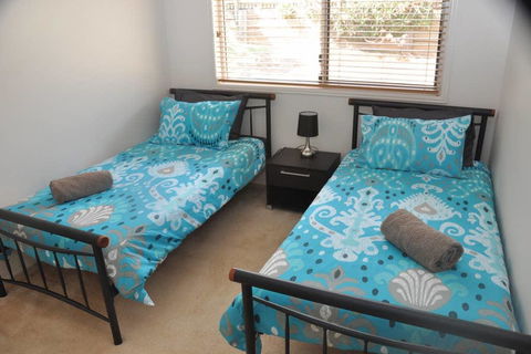 Ridgehouse - Accommodation Perth 1