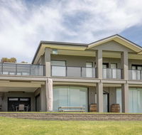 River Devine - Accommodation Perth