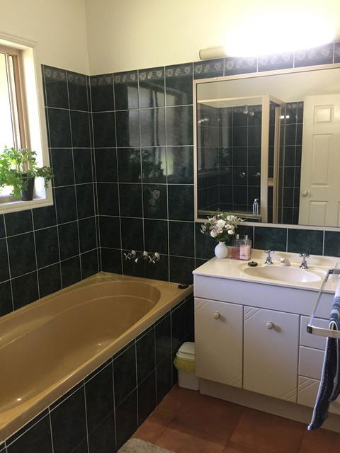 River Gum Luxury Bed And Breakfast - Accommodation Perth 1