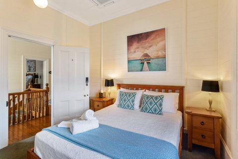 Riversleigh House - Accommodation Perth 1