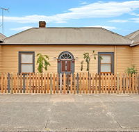 Robinson Cottage - Perth Resorts