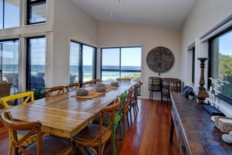 ROCKPOOL (4 Night Min) - Accommodation Perth 2