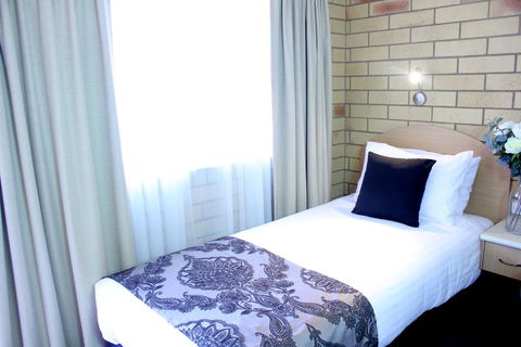 Roma Mid Town Motor Inn - Accommodation Perth 0