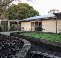 Romantic Getaway with Spa and Wifi - Pet Friendly - Accommodation Perth