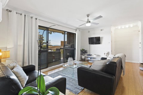 Ronald Ave, Bahia, Unit 02, 47 - Accommodation Perth 1