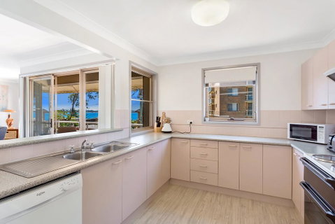 Ronald Avenue, Unit 2/36 - Accommodation Perth 2
