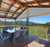 Rosamund House in Broke 4br House in walking distance to Cellar Doors - Perth Resorts