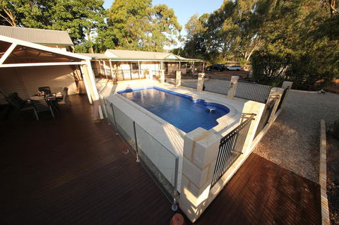 Rothwood Homestays - Perth Resorts 1