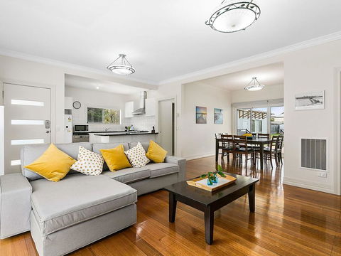 Rye Beach Holiday Home - Perth Resorts 2