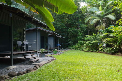 Safari Lodge - Accommodation Perth 0
