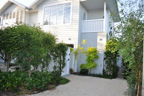Sailaway Beach House - Accommodation Perth 1