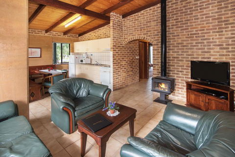 Sandy Bay Holiday Park - Accommodation Perth 3