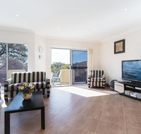 Sandy Point Luxury' 117a Sandy Point Road - air con  foxtel - Accommodation Perth