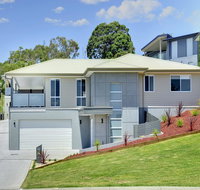 Saratoga Avenue 52 Signature House - Accommodation Perth