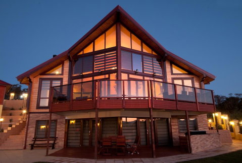 Scandinavian Castle - Accommodation Perth 0
