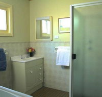 Schoolhouse Cottage American River - Perth Resorts