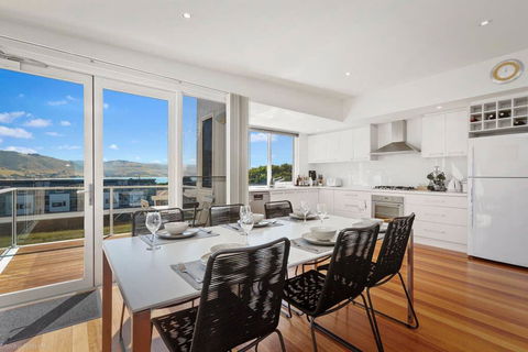 SEA NOOK - Seconds From The Beach - Accommodation Perth 2