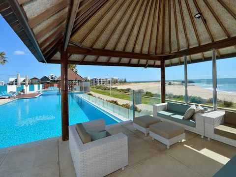 Sea Side 110 - Accommodation Perth 2