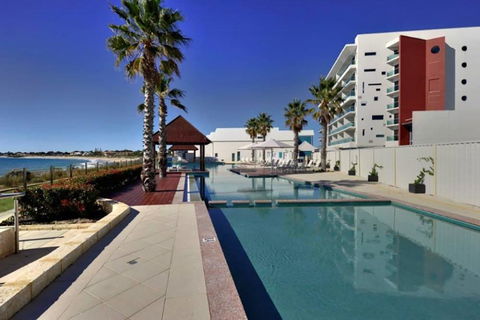 Sea Side 205 - Accommodation Perth 0