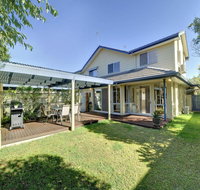 Sea Whispers  Fingal Bay - Accommodation Perth