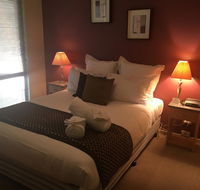 Self Isolate Sunken Spa Quiet 1 BR Cottage in Otway Ranges