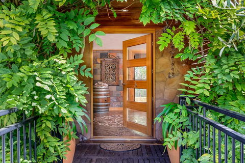 Serena House - Accommodation Perth 1