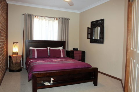 SERENITY - Accommodation Perth 1