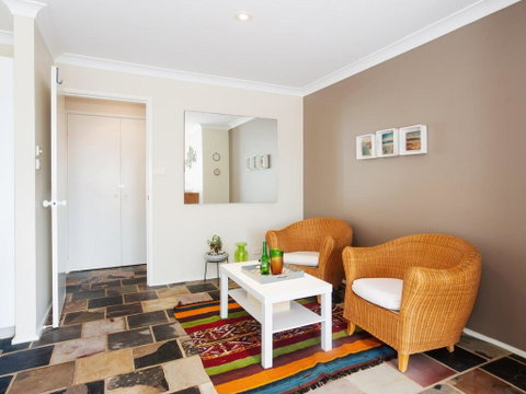 Serenity', 7 Mulloway Place - Peaceful House With Air Con Netflix & WIFI - Accommodation Perth 3