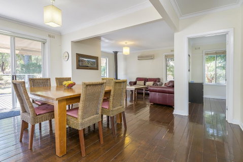 Serenity: Halls Gap - Accommodation Perth 3