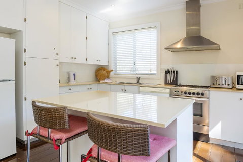 Serenity: Halls Gap - Accommodation Perth 2