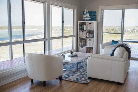 Shades Of Blue Eco Retreat - Accommodation Perth 0
